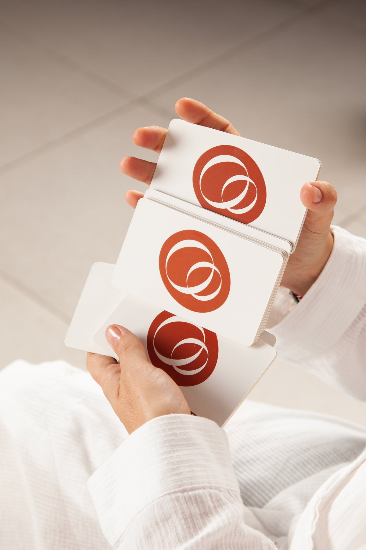Calming motherhood affirmation card deck – Origin Edition